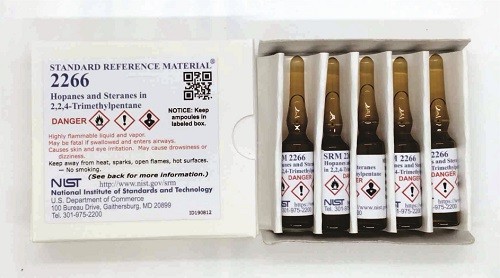 SRM 2266   2，2，4三甲基戊烷中的厚樸烷和甾烷標準品