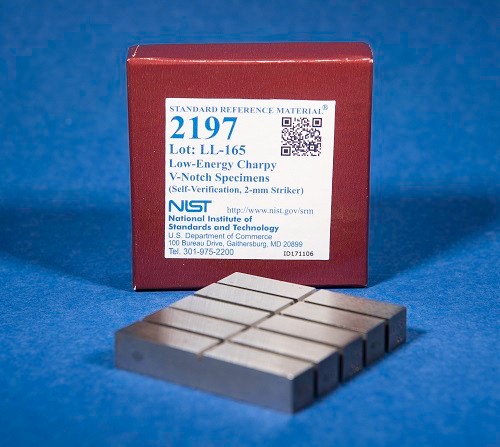 SRM 2197  低能量Charpy V-缺口樣本(自驗證，2毫米射手)